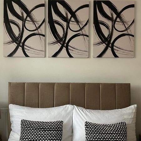 No6 Overnight Stays Free Onsite Parking Hindlip Esterno foto