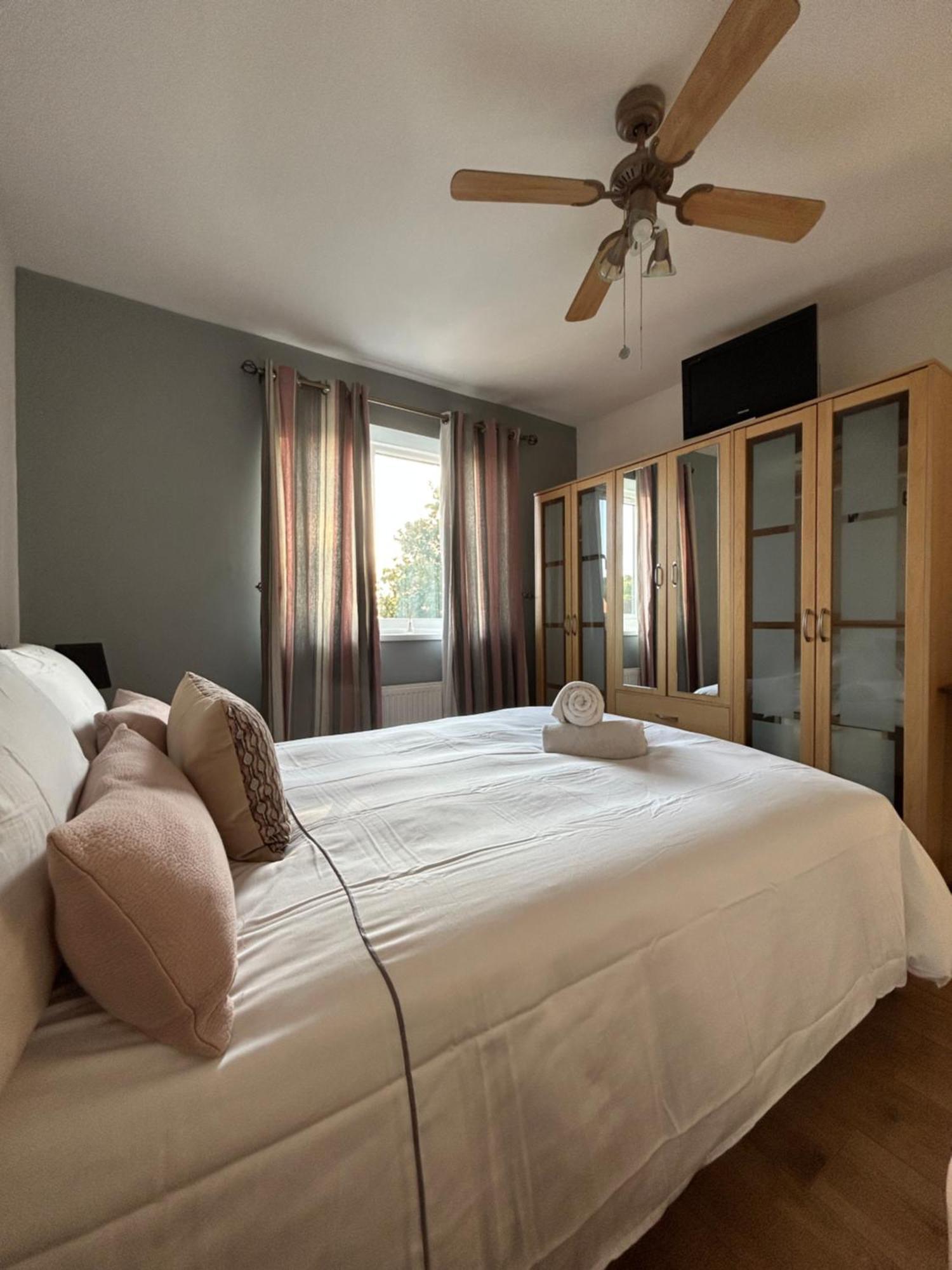No6 Overnight Stays Free Onsite Parking Hindlip Esterno foto